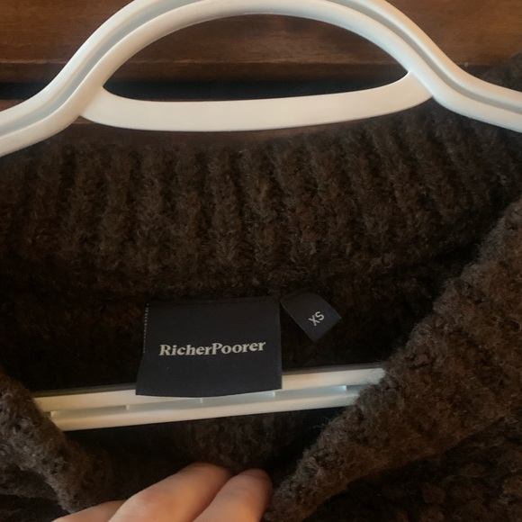 Richer Poorer Textured Crew Sweater - Picture 3 of 5